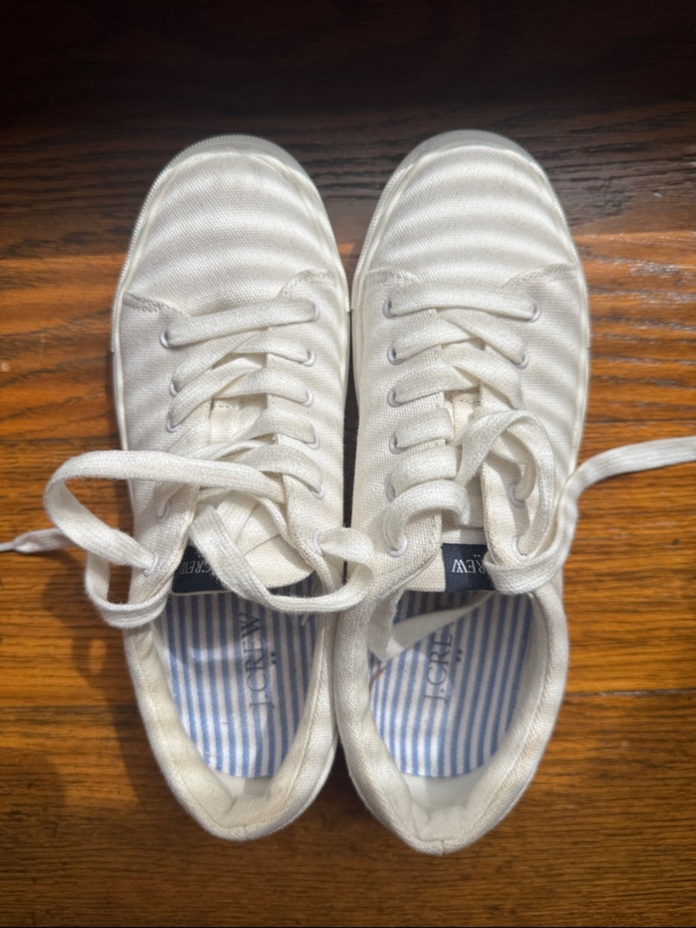 J Crew White Canvas Lace-Up Shoes - Casual Everyday Sneakers. Size 6